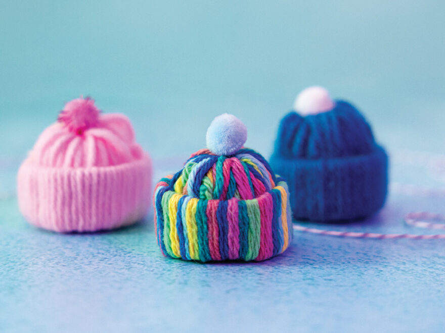 Make the Sweetest Little Yard Hat Garland